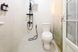 SANS FYBED Hotel Semarang - 9