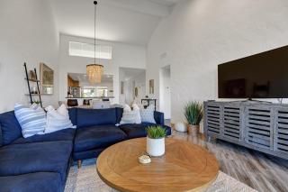 VY945 - Dahlia Delight - Alice Lodging - 6