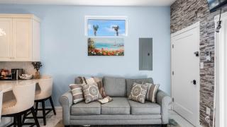 Pensacola Retreat w Jacuzzi Tub Outdoor Lounge Fire Pit Historic Church 1928 by AvantStay - 4