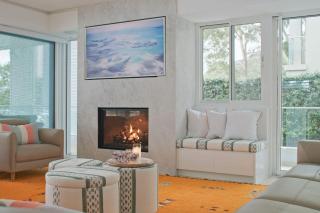 Wake to the Oceans Embrace Newport Waterfront Luxe - 6