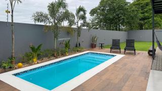 Casa em Foz do Iguaçu com piscina, churrasqueira e natureza ao redor para sua família - 7