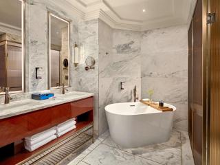 Mövenpick Hotel Hanoi Centre - 5