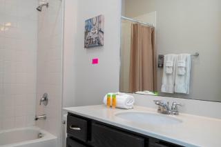 Family Friendly Four Bedroom w/ Pool @SolaraResort 1517 - 1