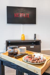 The Belvedere Stay - Free Parking, Spacious Garden, Super King Bed - 3