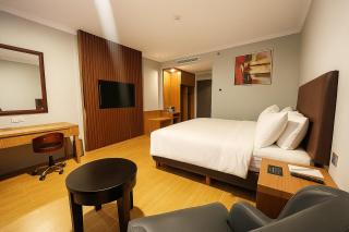 Aglow Hotel Harbor Bay Batam - 7