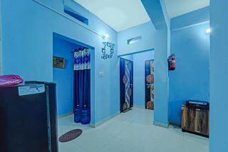 Hotel O Glad Guest House - 9