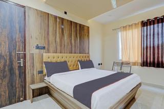 Townhouse Jayati Oasis Inn - 4