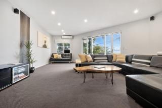 Fuller Holidays - Penthouse on Marvel - 0