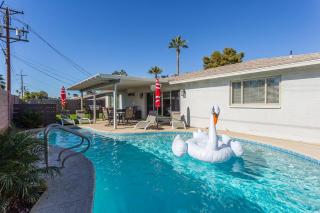 Sun-Soaked Scottsdale - Private Pool - in Old Town - 2