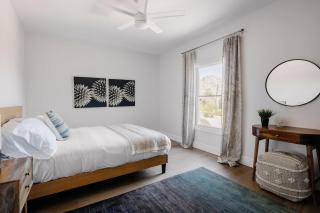 Majestic Mountain Mansion-Pool -Spa & Guest House - 8