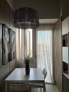 Luxury Bay Condo near MOA With Balcony Free Wi-Fi - 7