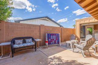 Games Galore - Old Town Scottsdale - Pool & Golf - Scottsdale - 3