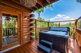 Little Bear Getaway, Hot Tub, Fire Pit, Views - 4