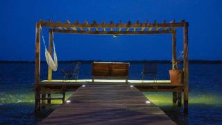 7BR Beautiful Waterfront Villa - Perfect Getaway - 6