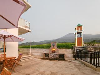 RedDoorz Syariah at Svarga View - 2