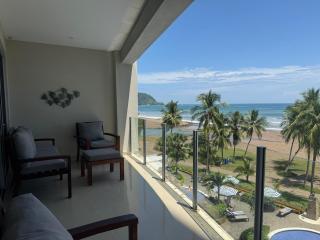 Modern Condominium Beachfront Jaco Beach, Diamante del Sol - 6