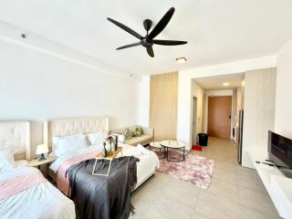 RD 1-6PAX Sunsuria Studio Setia alam home Wi-Fi TV - 3