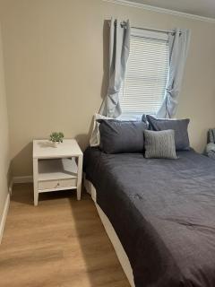 The Tinley House - 8