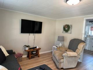 The Tinley House - 5