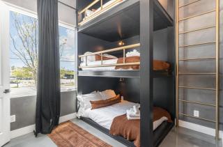 Coloratura - 2 Units w/ Hot Tubs - Near Broadway - 7