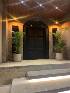 One Apartments Provenza - 1