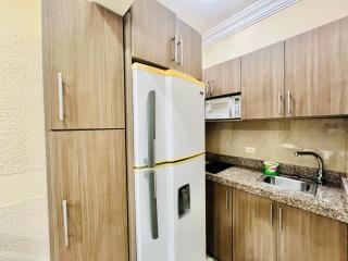 Machala Departamento en sector exclusivo cerca del hotel oro verde - 1