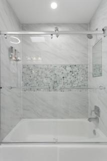 Sunkiss - Pool, Spa & Mini Golf - Mins to Old Town - 9