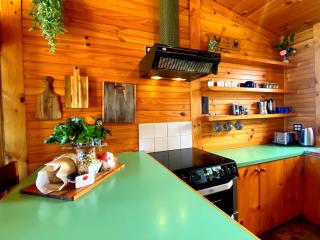 The Cabin by the Sea Waterfront Retreat with Breakfast Hamper - 1