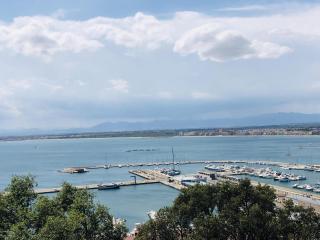 PUIG ROM Oasis de tranquilidad en Roses: apartamento moderno con terraza y vistas al mar. - ES-258-169 - 3