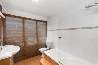 Seascape Cottage - Shelly Beach - 3