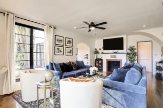 West Beach Villa 4 - 5