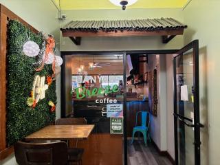 Waikiki Banyan Plumeria Suite - 4