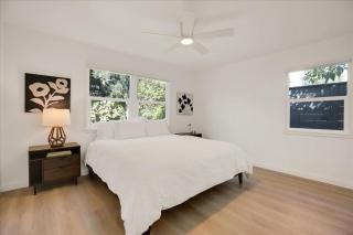 Shoreline Cottage - 7