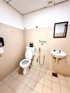 Luna Bliss Taman Koop AST Lobak Budget Hotel Room - 5