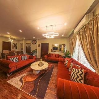 The Royal Residence Bahria town Phase 7 Rwp - 0