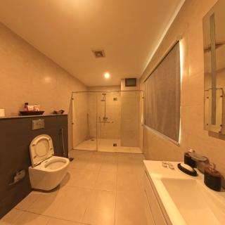 The Royal Residence Bahria town Phase 7 Rwp - 2