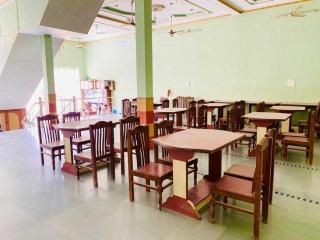 SPOT ON Hotel Vinay Plaza & Restaurant - 4