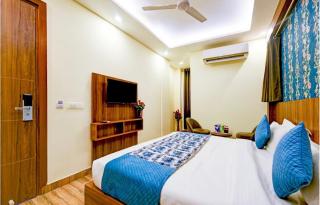 Hotel Red Plaza -Near Delhi Airport & Free Airport Drop - 7
