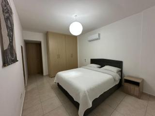 2 Bedroom Penthouse Apartment With Swimming Pool - 8