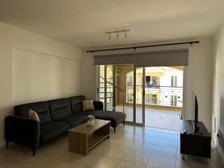 2 Bedroom Penthouse Apartment With Swimming Pool - 7