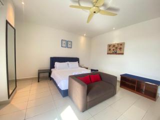 Mak Sa'adiah Hotel - Kampung Teluk Nipah - 5