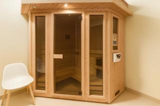 Bright Urban Retreat-Steps to CSU & Theater Dstrct - 1