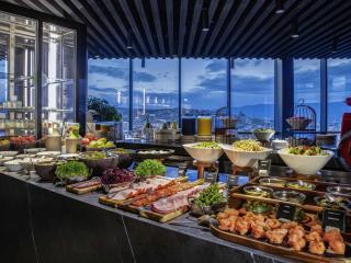 Pullman Tbilisi Axis Towers - 6