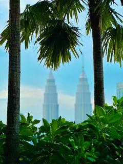 Eaton Residences By Luna - 5