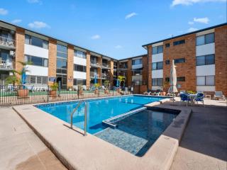 Beachside Escape with Resort Facilities Sandcastles 226 - 5