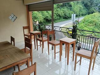 Dua Puteri Homestay Bromo - 4