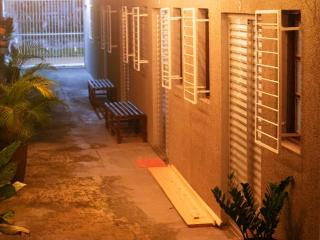 Kitnets e Apartamentos AZUL Do MAR - 7