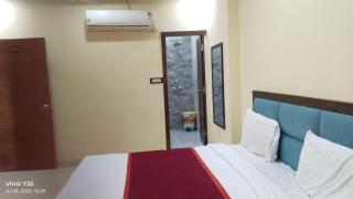 Hotel O Highway Luxury Hotel - 3