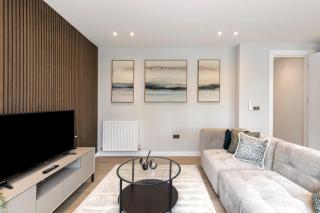 Elegant 3BR Flat in London - 1
