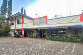 Naratas Hotel Cisarua Puncak Mitra RedDoorz - 3
